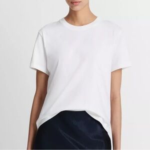 NWT- VINCE Cotton/Poly Blend Cropped Tee